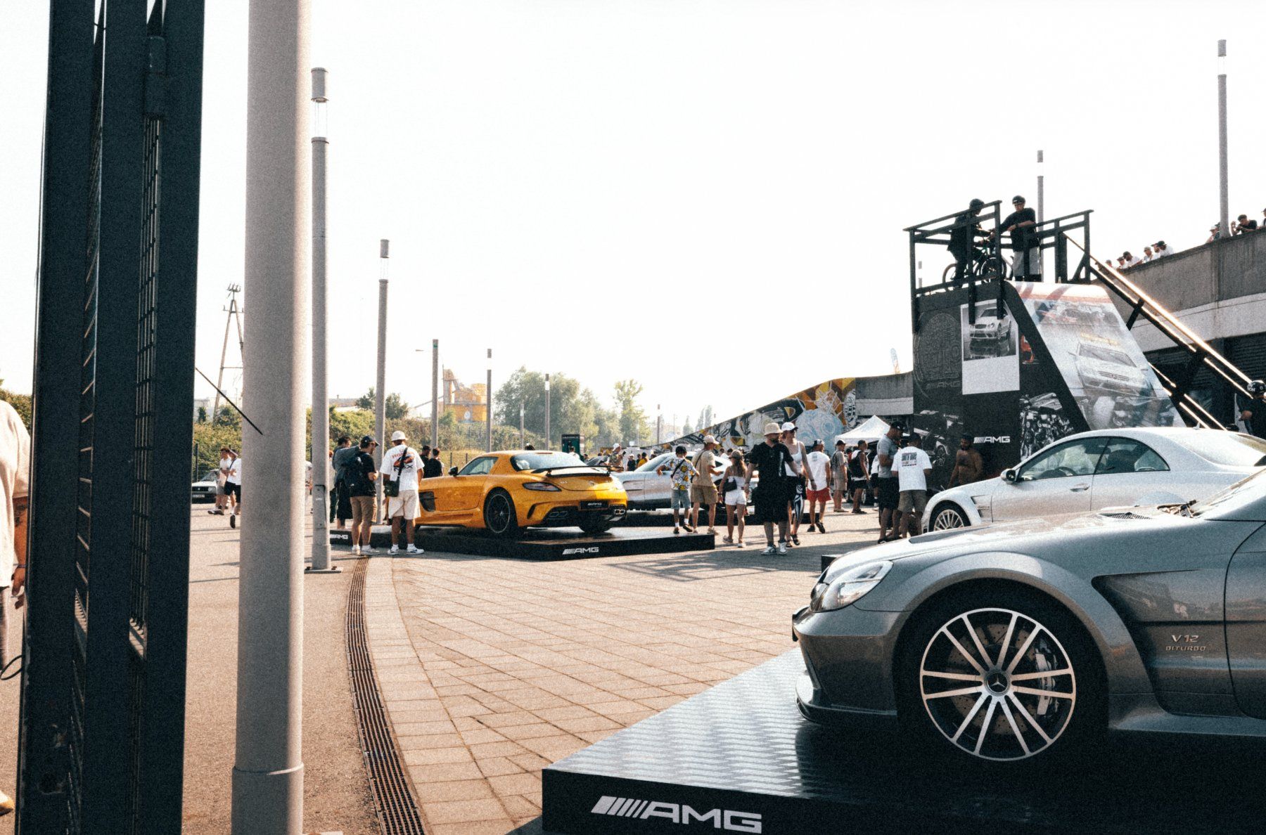 AMG Classic Stand bei Ultrace Gdansk — Rough & Grainy Edit