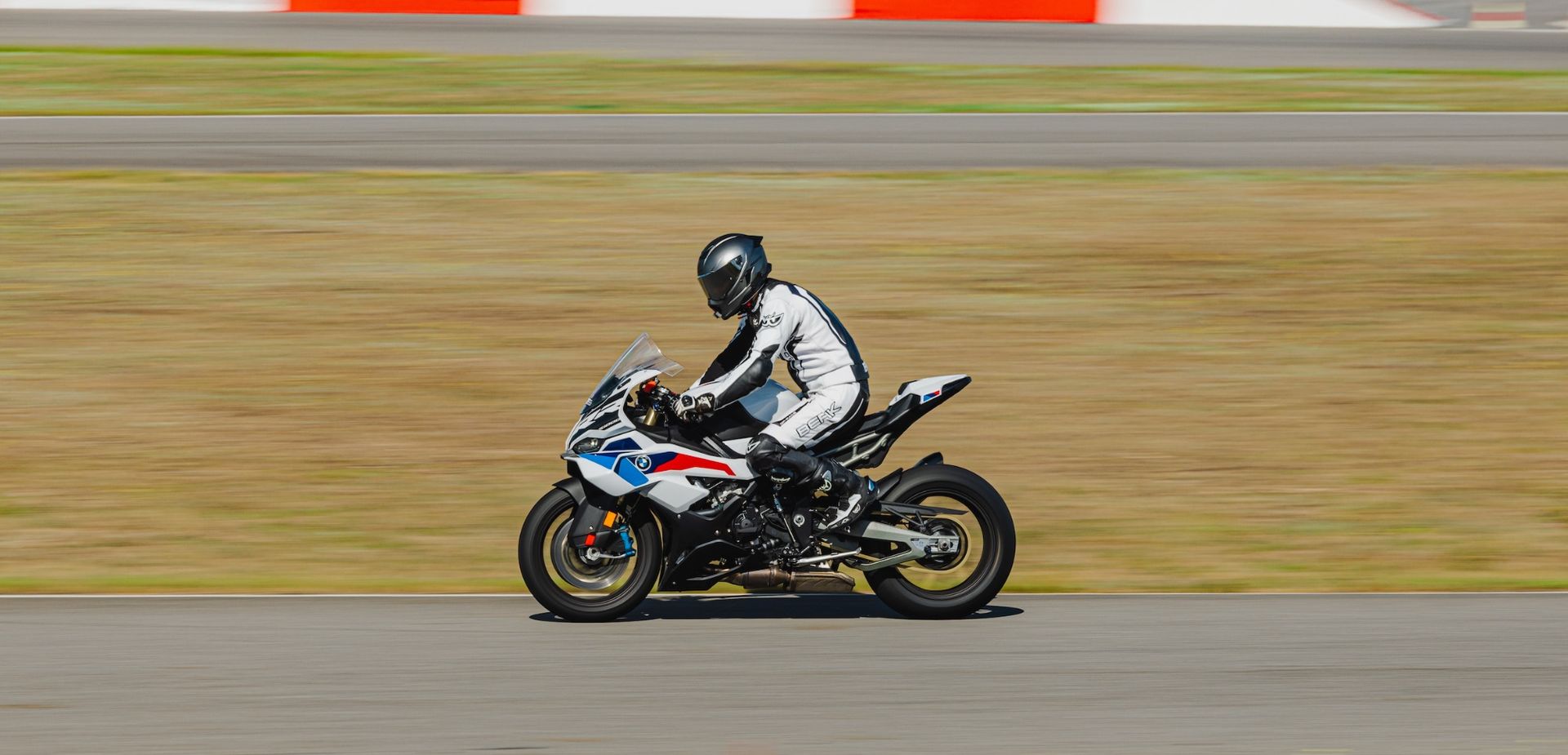 BMW M 1000 RR · Track Day · Panning