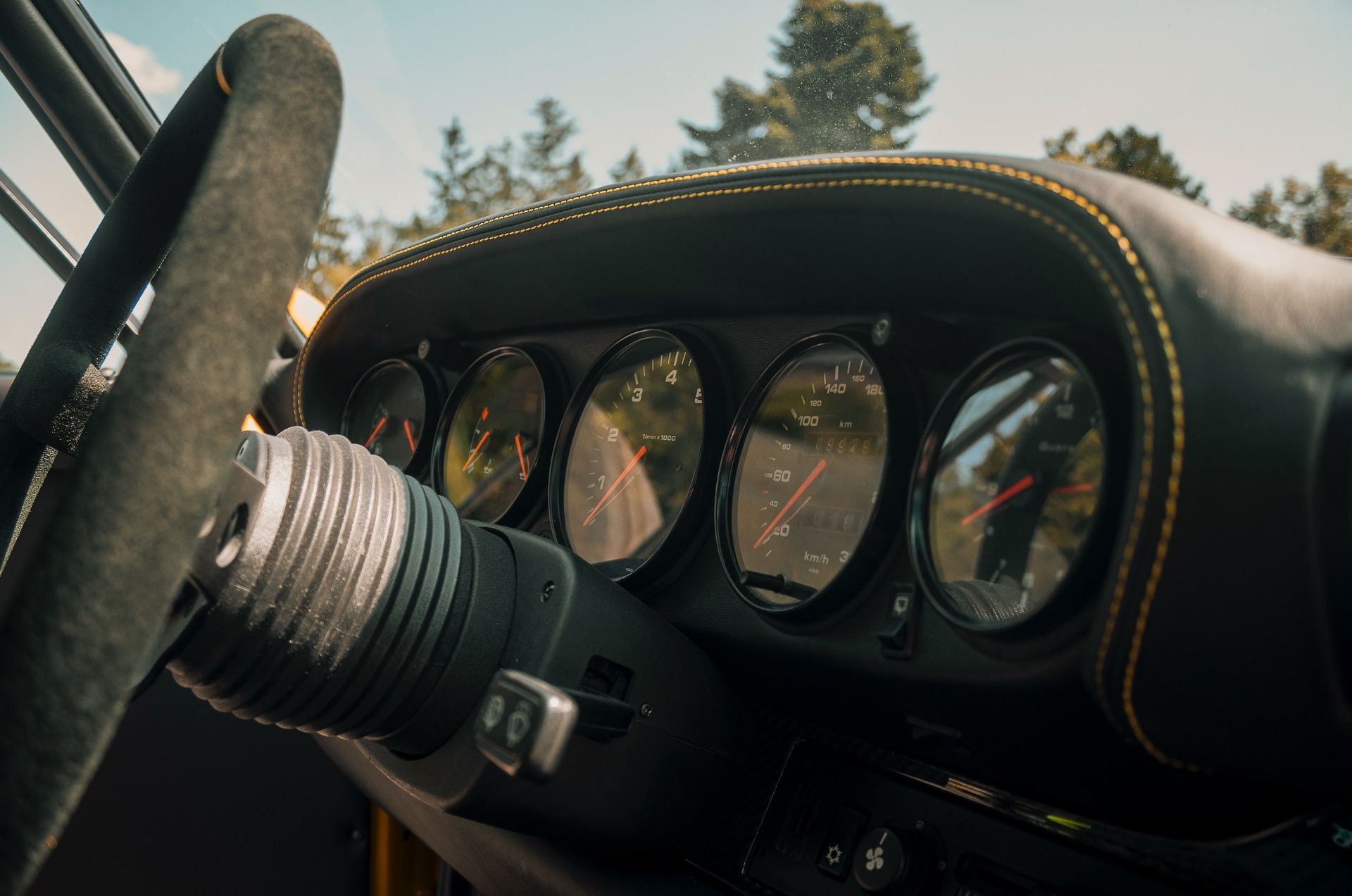 Porsche 911 · Cockpit & Instrumente